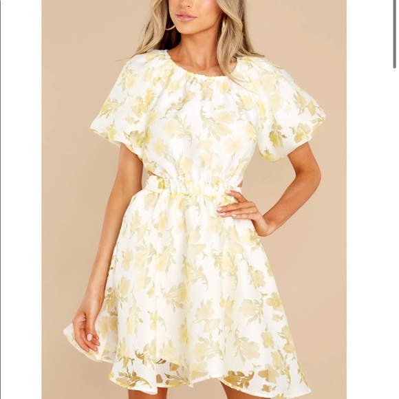 Her Own Fairytale Yellow Floral Print Dress - Picture 5 of 8
